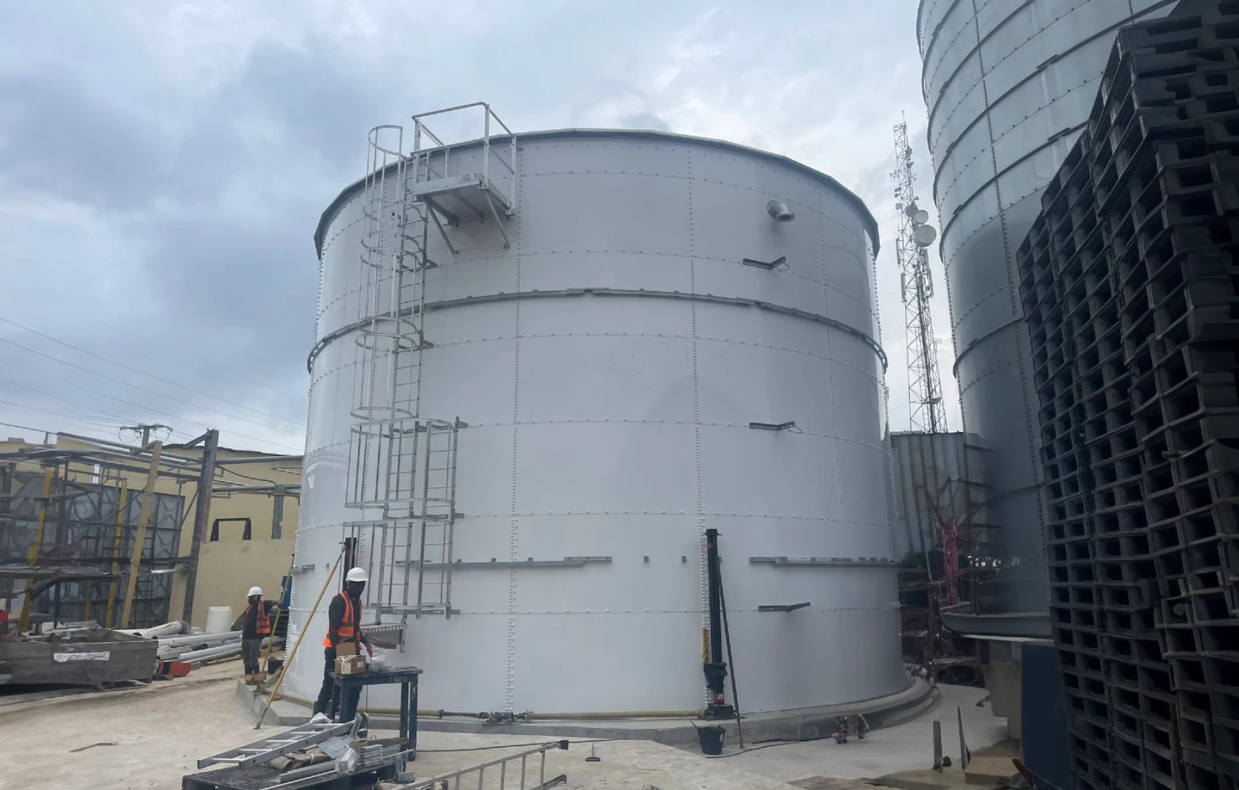 Reverse Osmosis and Demineralised Water Storage