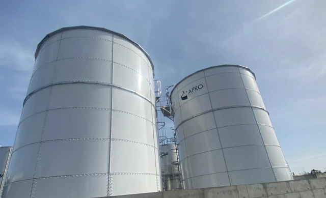 Two Painted Glass-Fused-to-Steel Tanks – Sotteville-lès-Rouen
