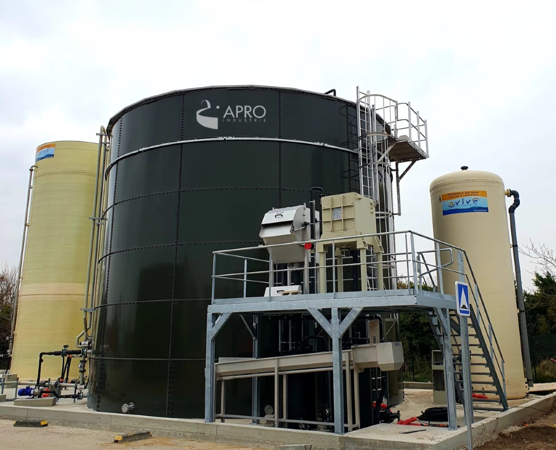 Epoxy-Coated Steel Tanks