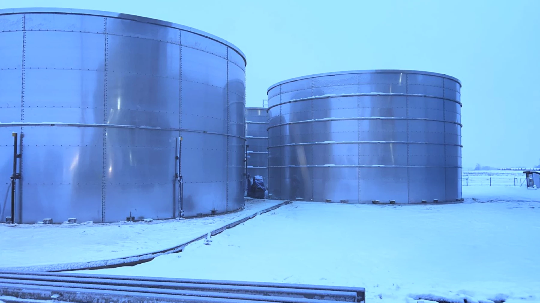 Process water tanks - Hungary