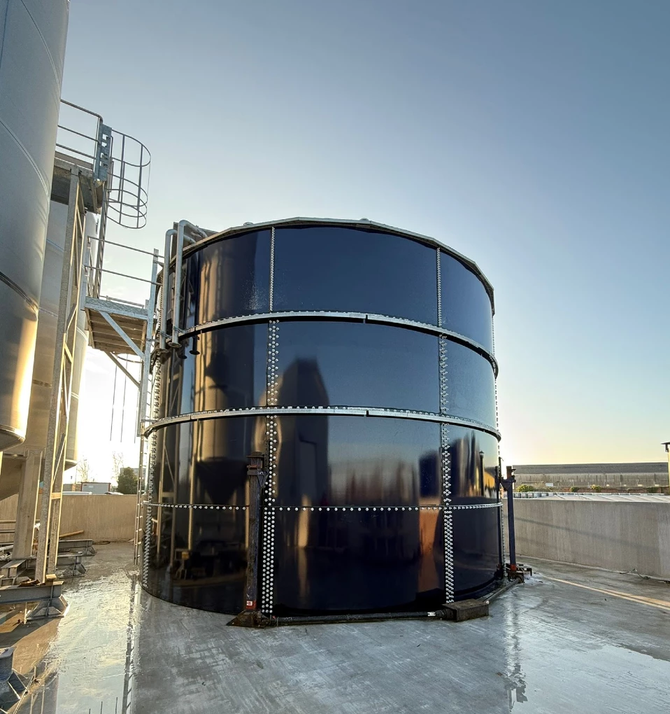 Glass-Fused-to-Steel Buffer Tank in Paimbœuf, France