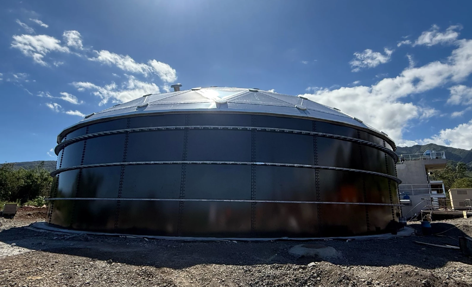 2000 m3 Drinking Water Tank on Reunion Island