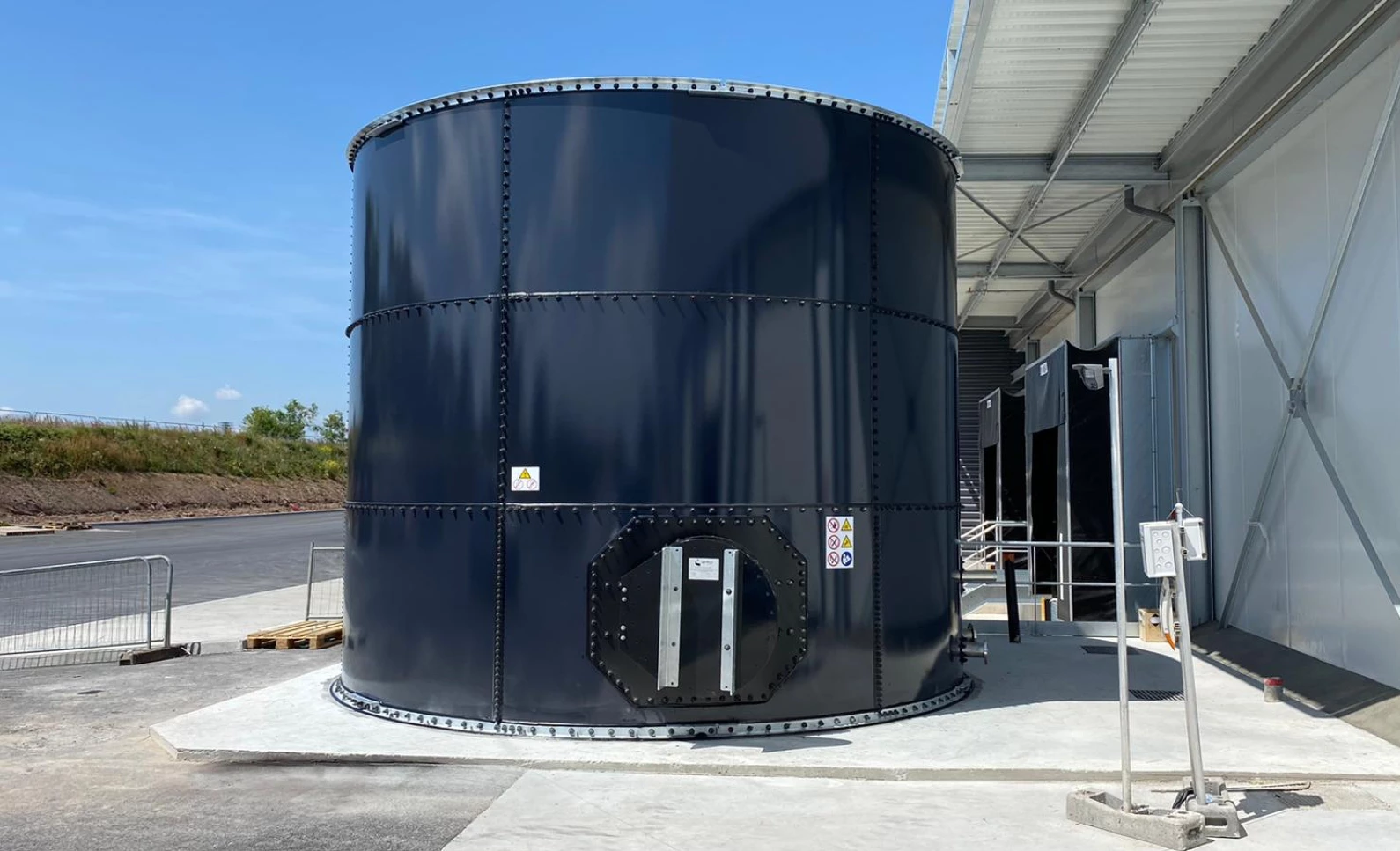 Open-air Glass-Fused-to-Steel Buffer Tank